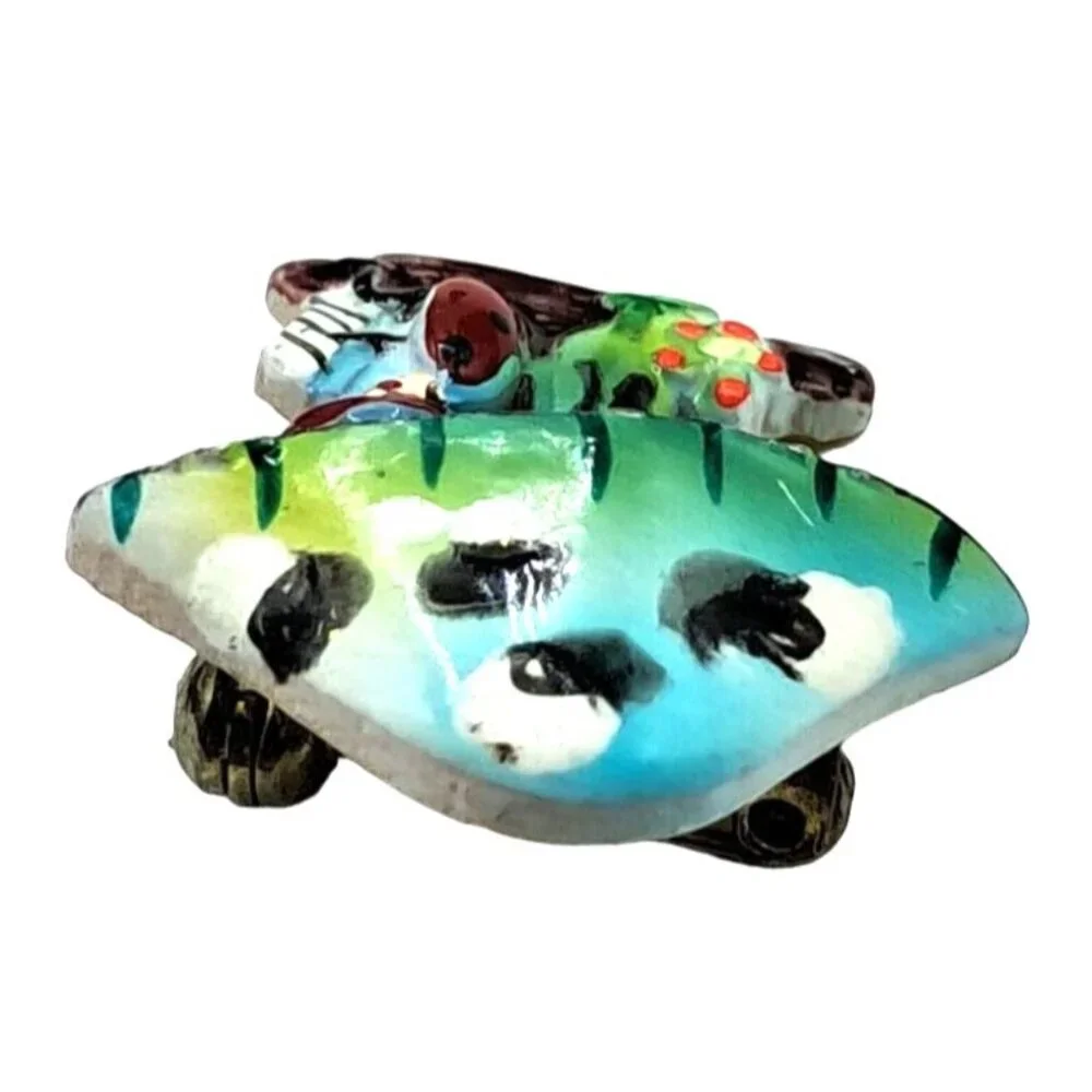 Vintage Painted Mushroom Brooch Pin Man playing Accordion Costume Jewelry‎